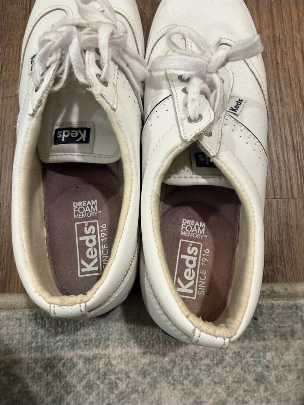 Keds Women's White Low-Top Lace-Up Sneakers Sz 8